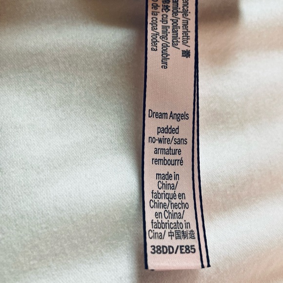 VS Dream Angels Lightly Lined Demi Wireless Bra 38DD NWT & matching panty set - Picture 7 of 12